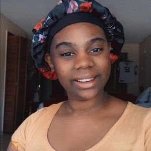 Meet your Posher, Kenijah